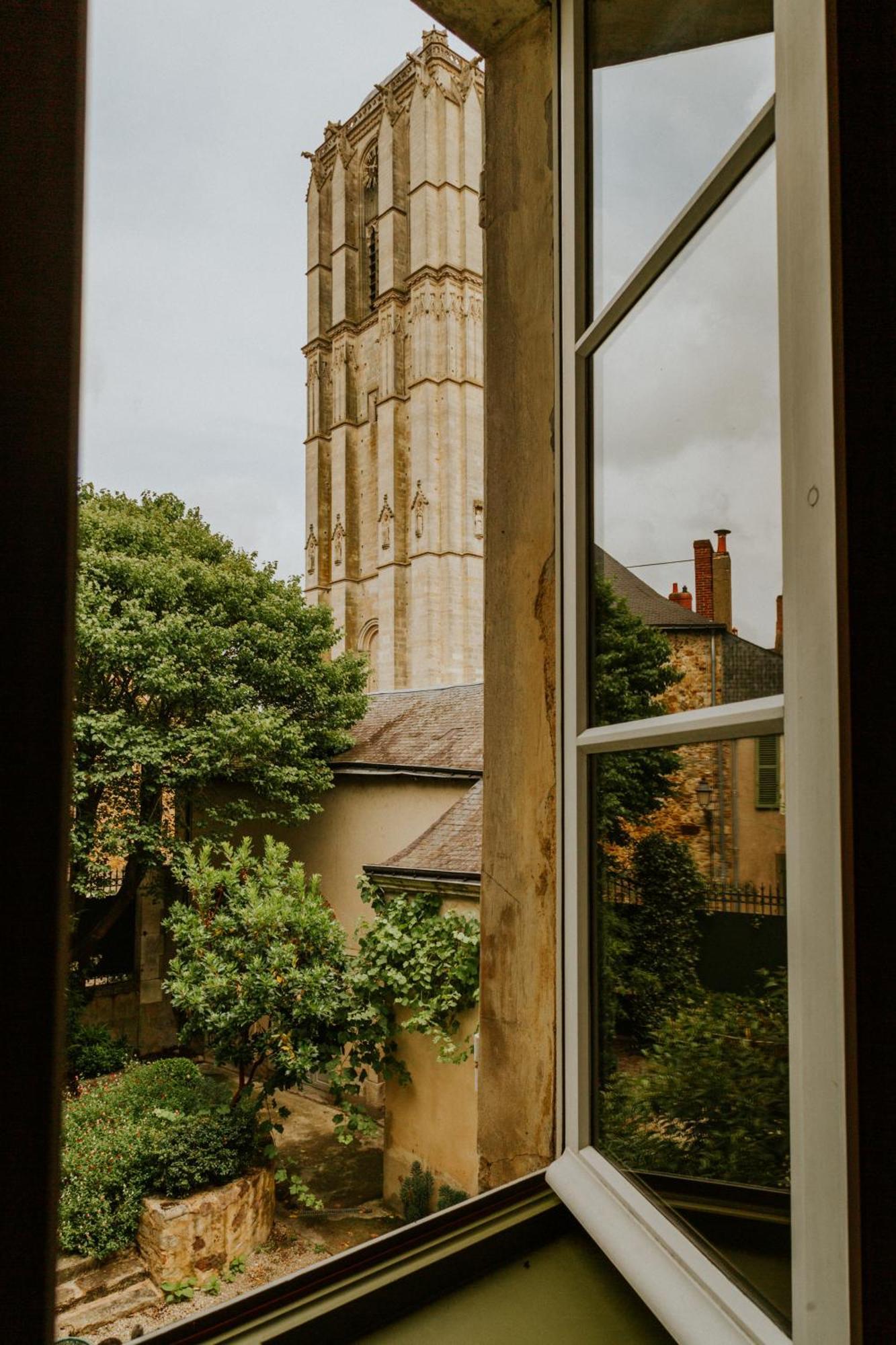 Chambres D'Hote - Maison Des Ecrivains - 50 M De La Cathedrale Et Place Des Jacobins Le Mans Dış mekan fotoğraf